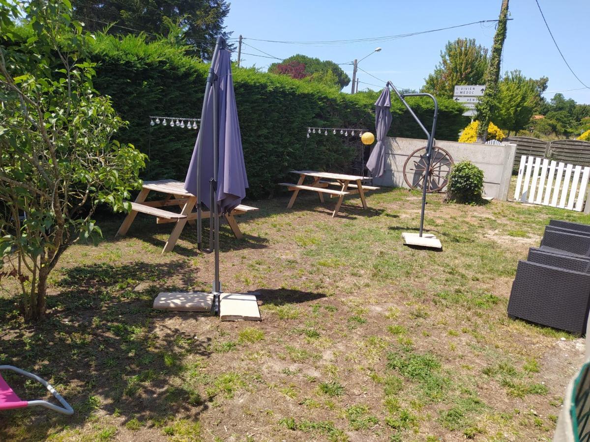 Les Gites De Vensac Esterno foto